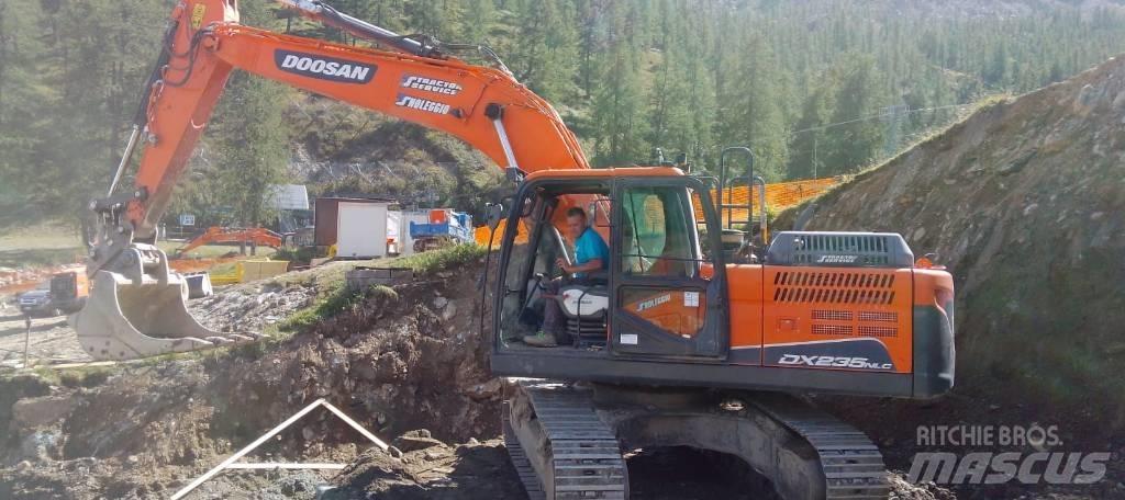 Doosan DX 235 Vikšriniai ekskavatoriai