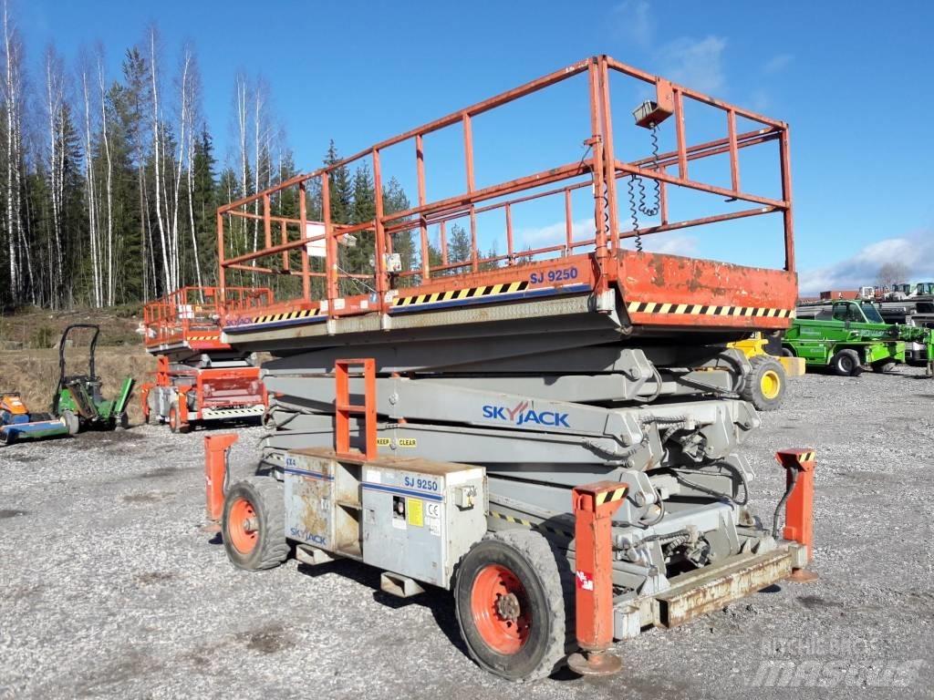 SkyJack SJ 9250 Žirkliniai keltuvai