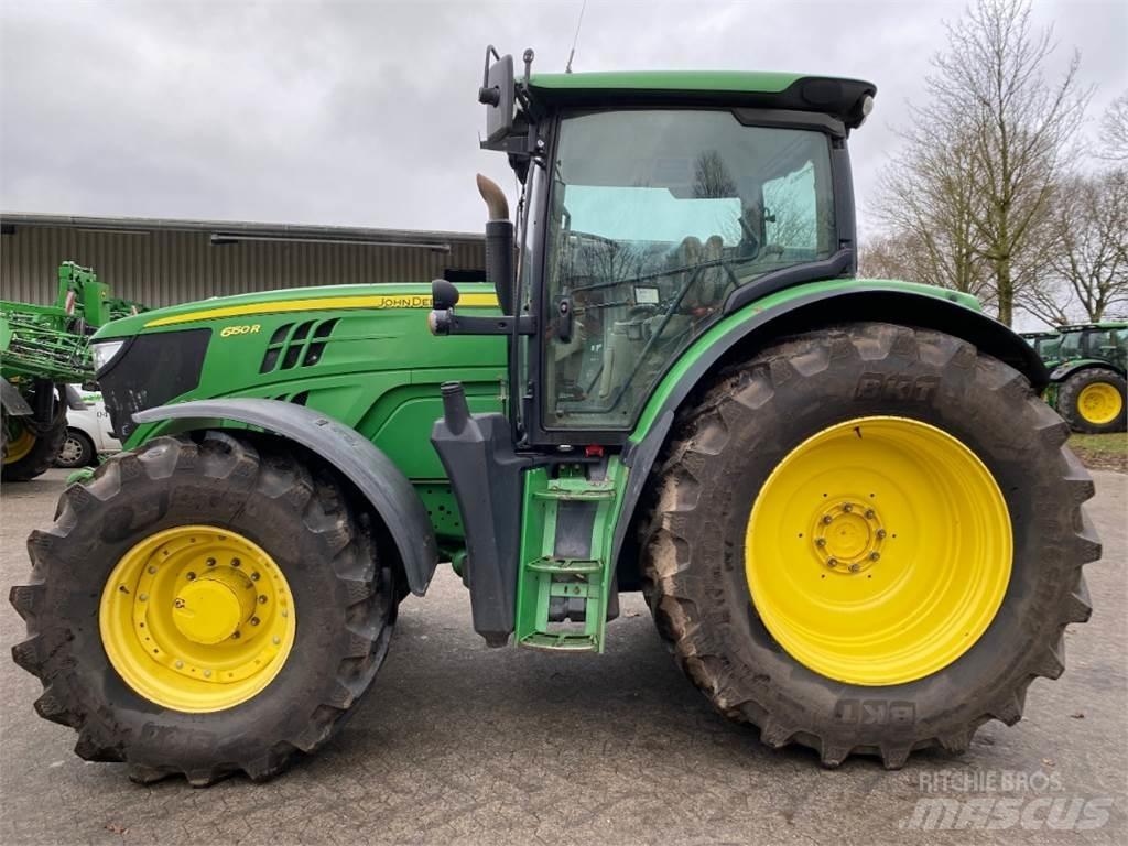 John Deere 6150R Traktoriai