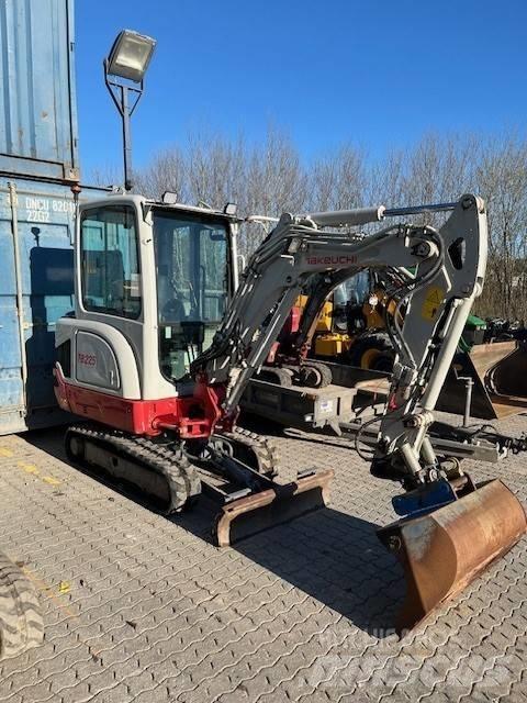 Takeuchi TB 225 Mini ekskavatoriai < 7 t