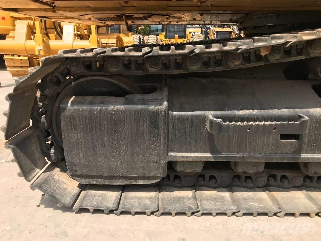 CAT 315 D Vikšriniai ekskavatoriai