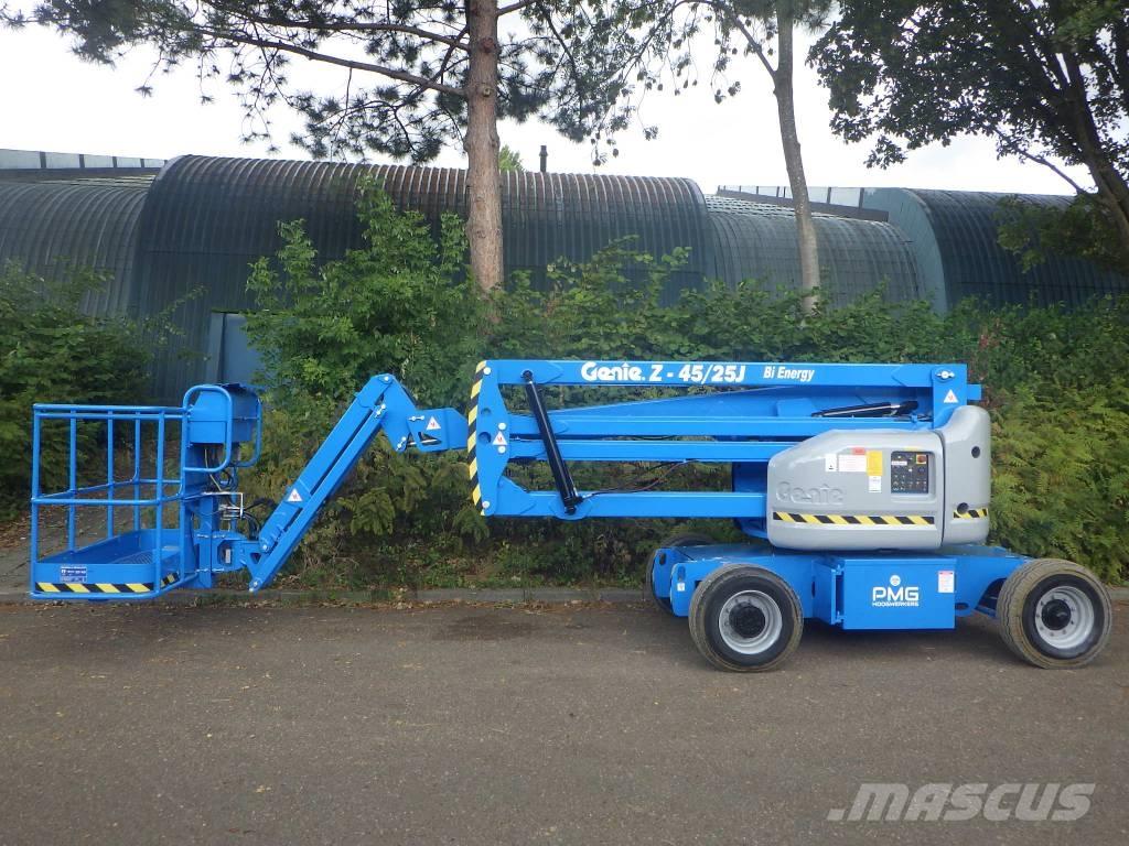 Genie Z45/25JBI Alkūniniai keltuvai