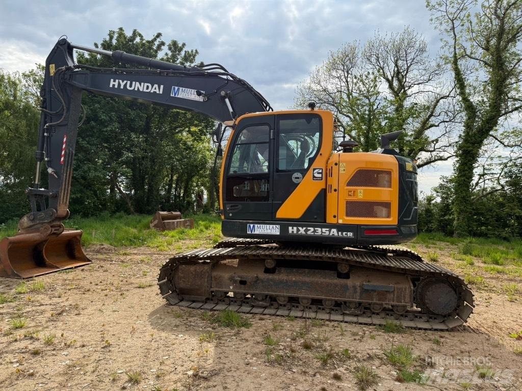Hyundai HX235 A LCR Vikšriniai ekskavatoriai