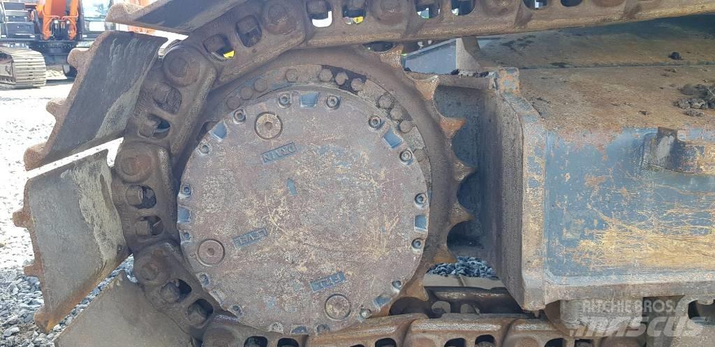 Kobelco SK230SRLC-5 Vikšriniai ekskavatoriai