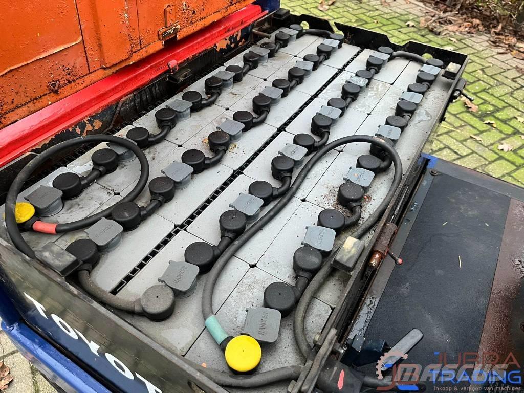 Toyota 4FB10 Elektriniai šakiniai krautuvai