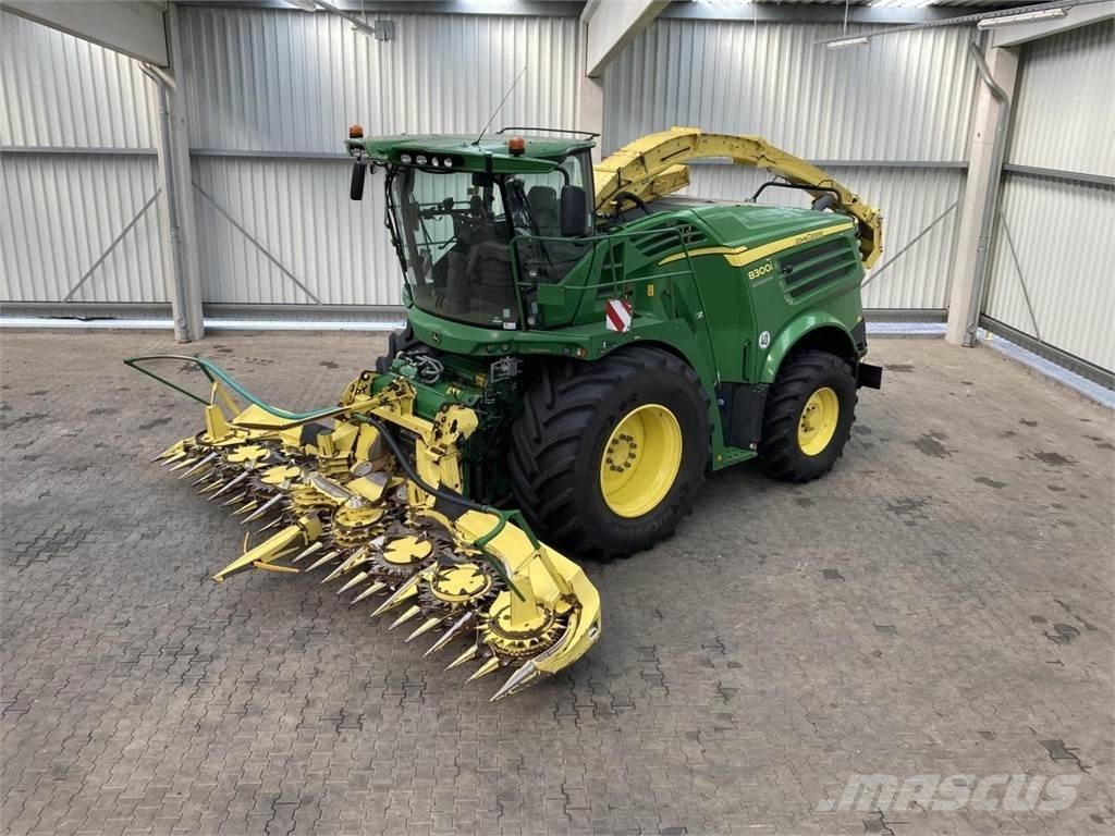 John Deere 8300 Pašarų ruošimo technika