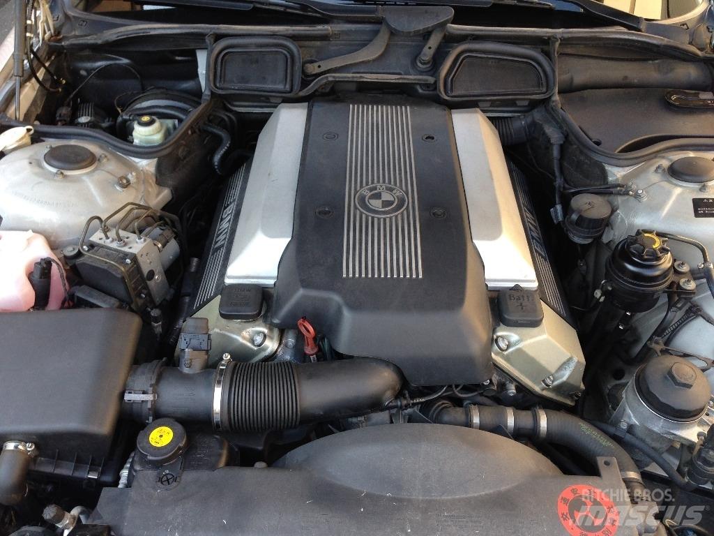 BMW GH-GG35 Lengvieji automobiliai