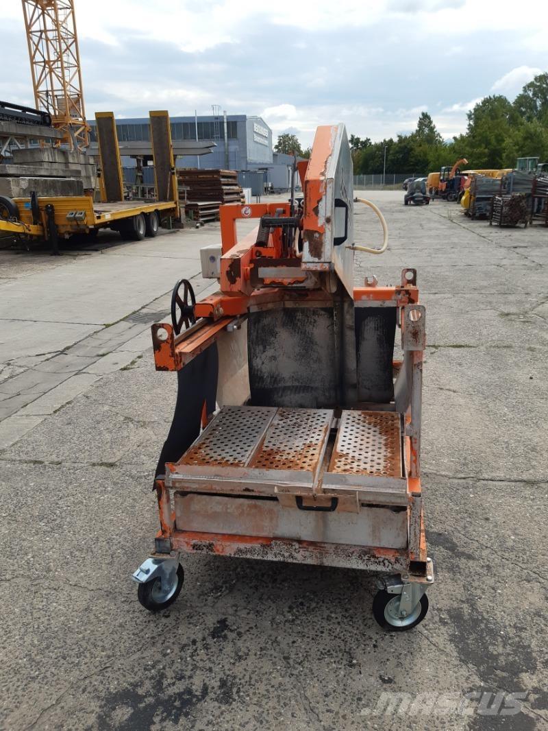 Norton Jumbo 900 Statyba - Kita