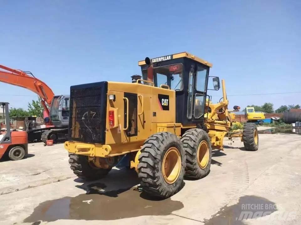 CAT 140 K Greideriai