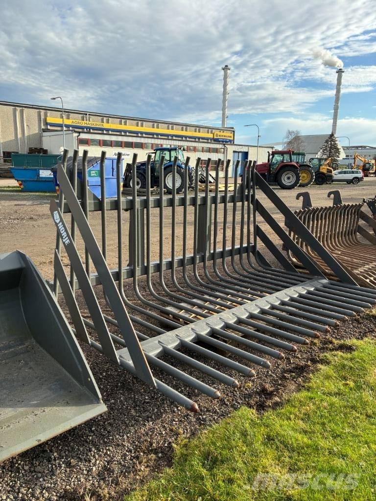 Norje Ensilagegrep Žemės ūkis - Kita