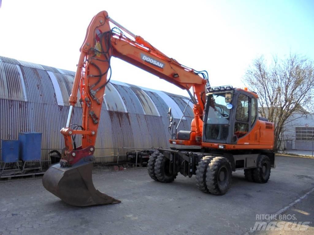 Doosan DX 160 W Ratiniai ekskavatoriai