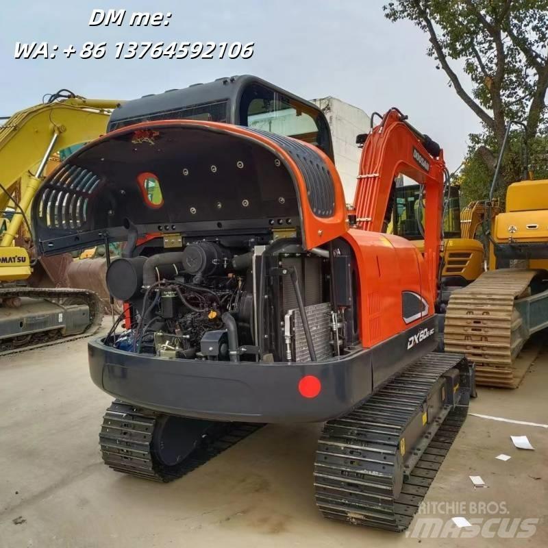 Doosan DX60 Vikšriniai ekskavatoriai