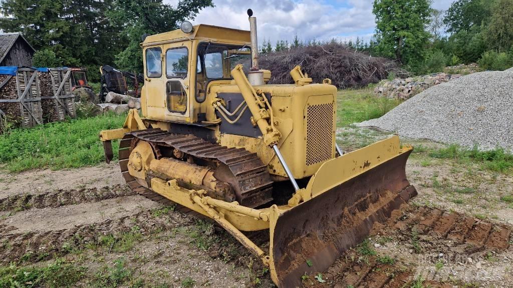 CAT D 4 D Vikšriniai buldozeriai
