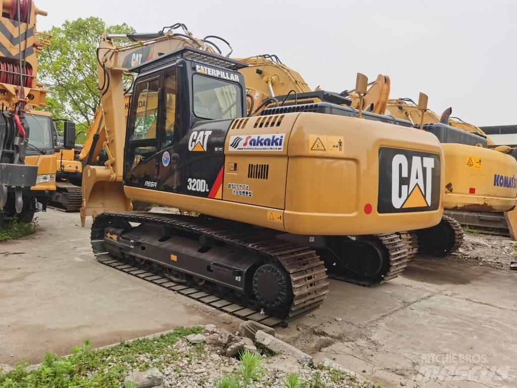 CAT 320 DL Vikšriniai ekskavatoriai