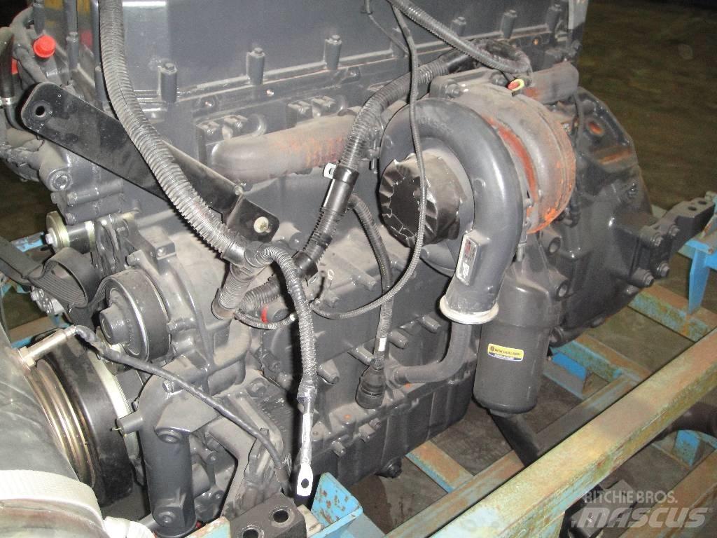New Holland TC5060 Varikliai