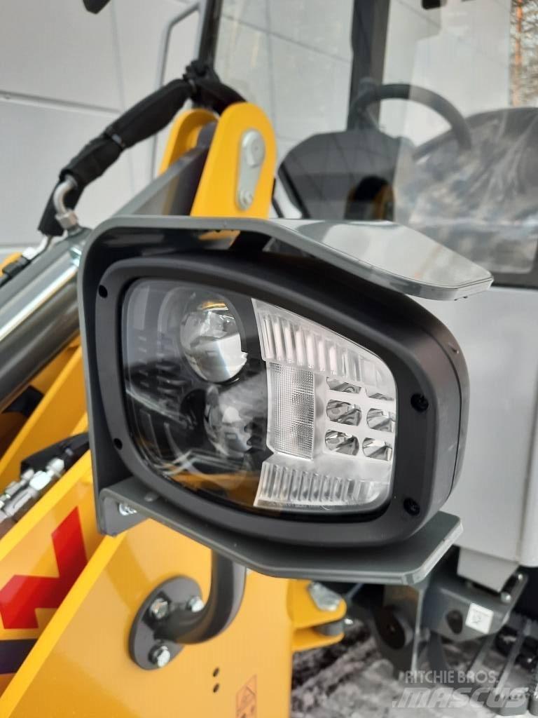Wacker Neuson WL 28 Naudoti ratiniai krautuvai