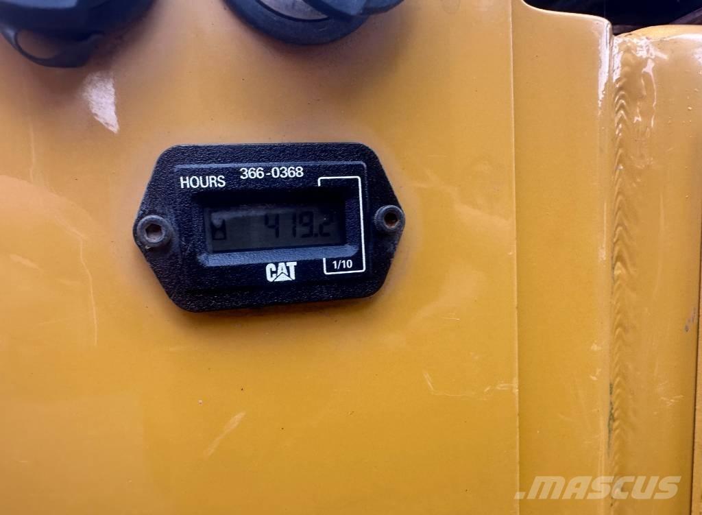 CAT CB 1.7 Porinių būgnų volai