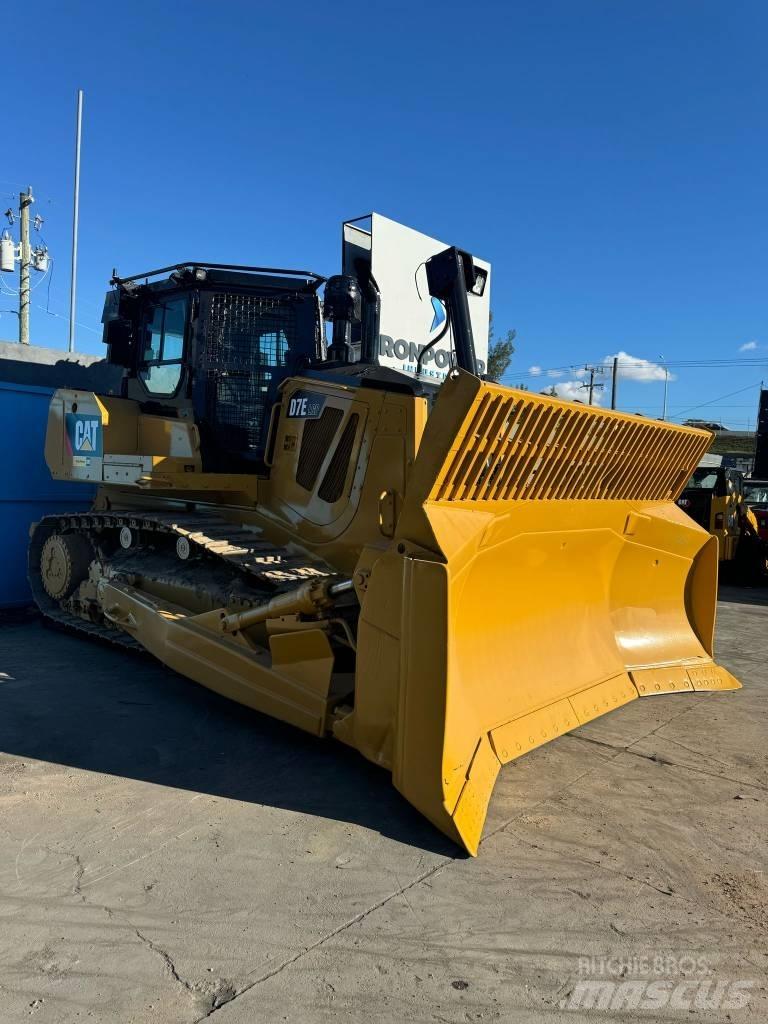 CAT D 7 E LGP Vikšriniai buldozeriai