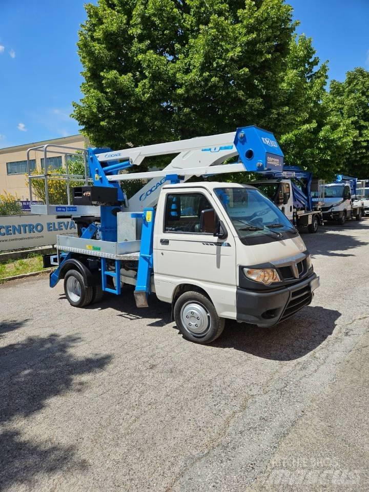 Socage A 314 Ant vilkikų montuojamos kėlimo platformos