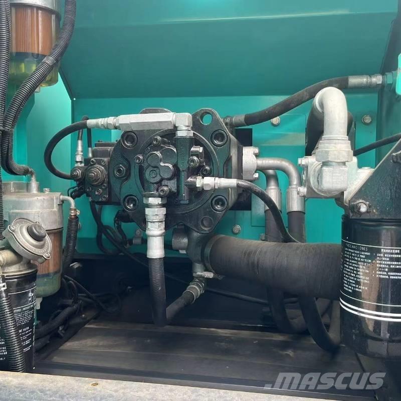 Kobelco SK 200 Vikšriniai ekskavatoriai