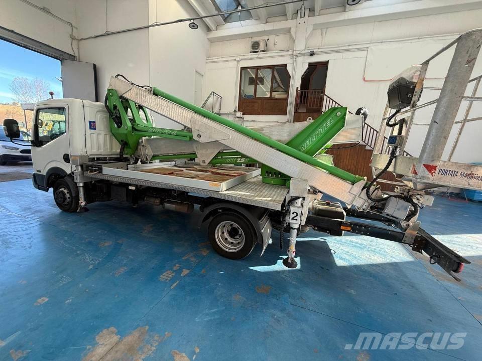 Multitel MX 250 Ant vilkikų montuojamos kėlimo platformos