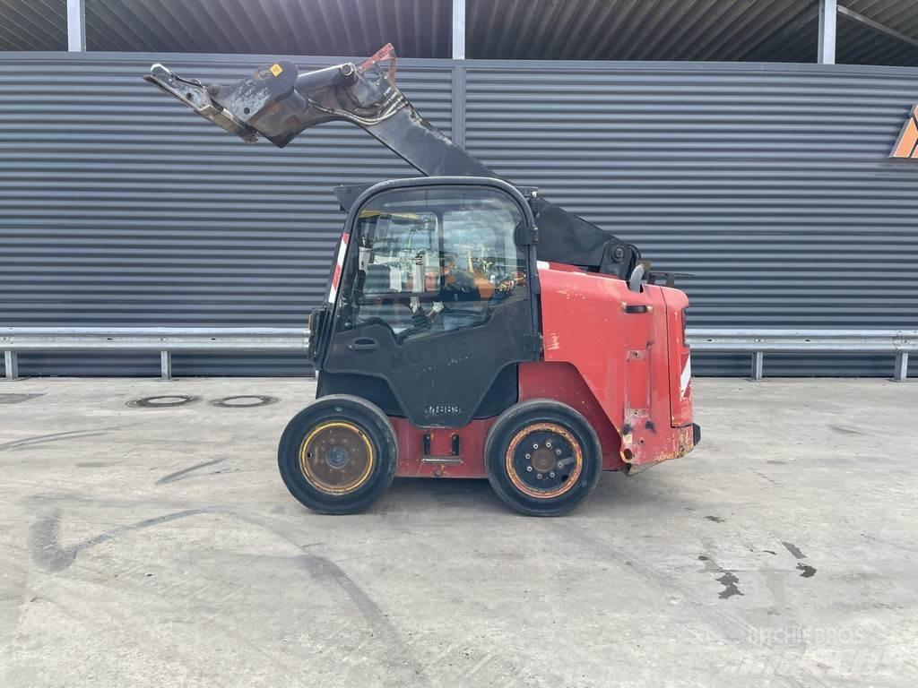 JCB R260 Skiedrovežiai