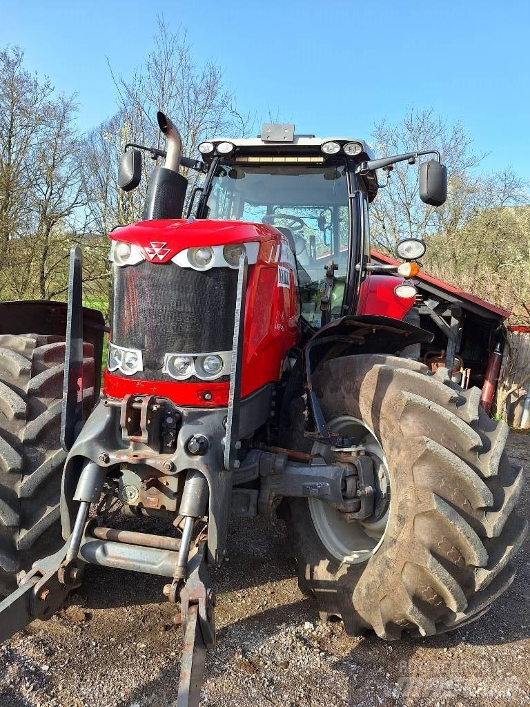 Massey Ferguson 7624 Traktoriai