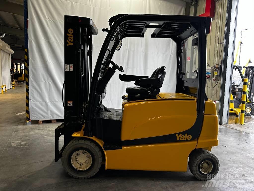 Yale ERP30VL Elektriniai šakiniai krautuvai