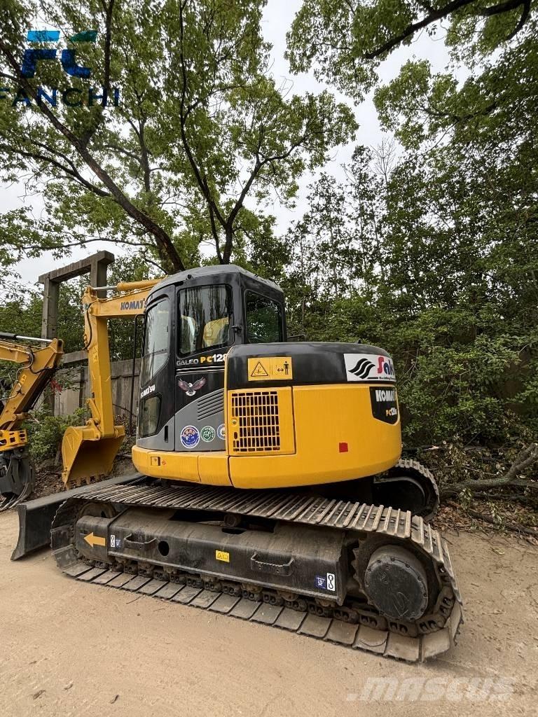 Komatsu PC128US Vikšriniai ekskavatoriai