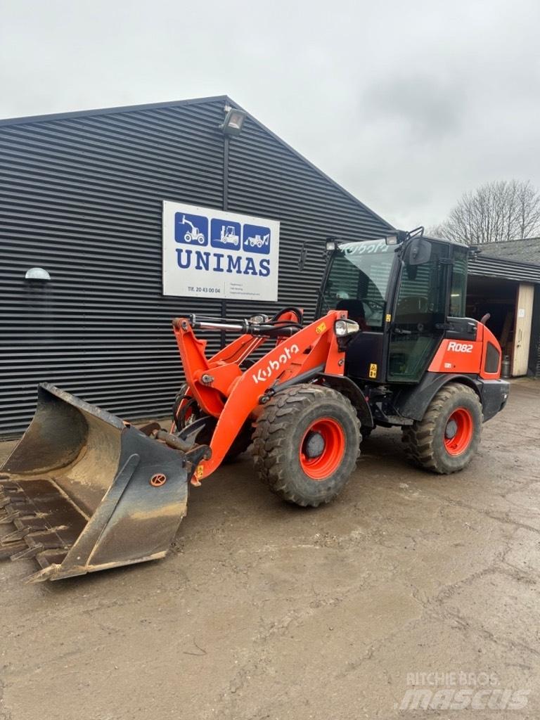Kubota R 082 Naudoti ratiniai krautuvai