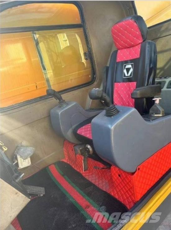 XCMG QY 130 K6 C Visureigiai kranai