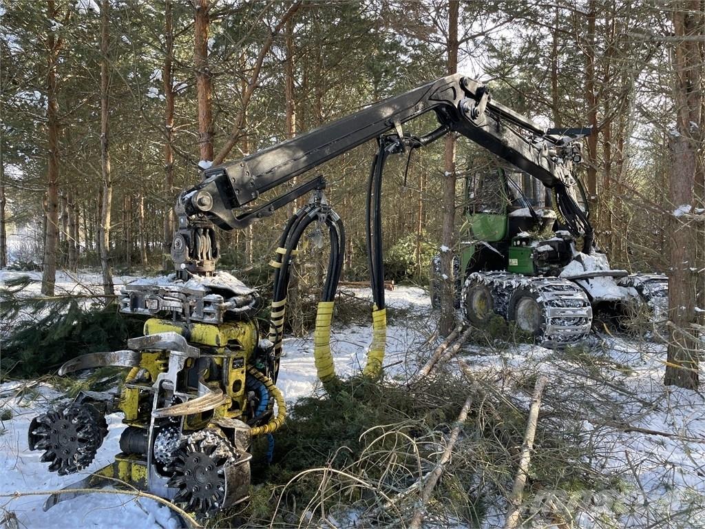 John Deere 1070E Miško technika (Harvesteriai)