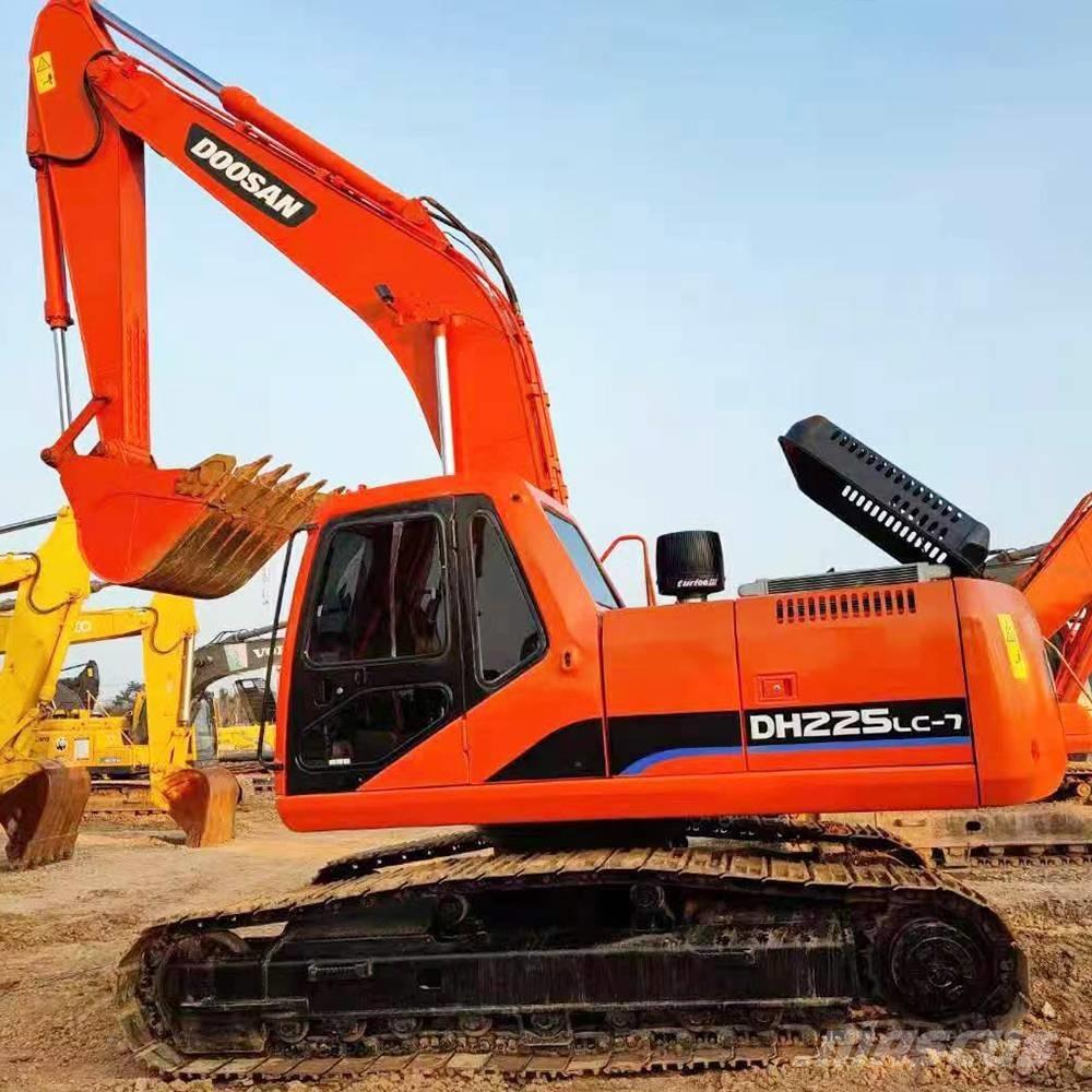 Doosan DH 225 LC-7 Vikšriniai ekskavatoriai