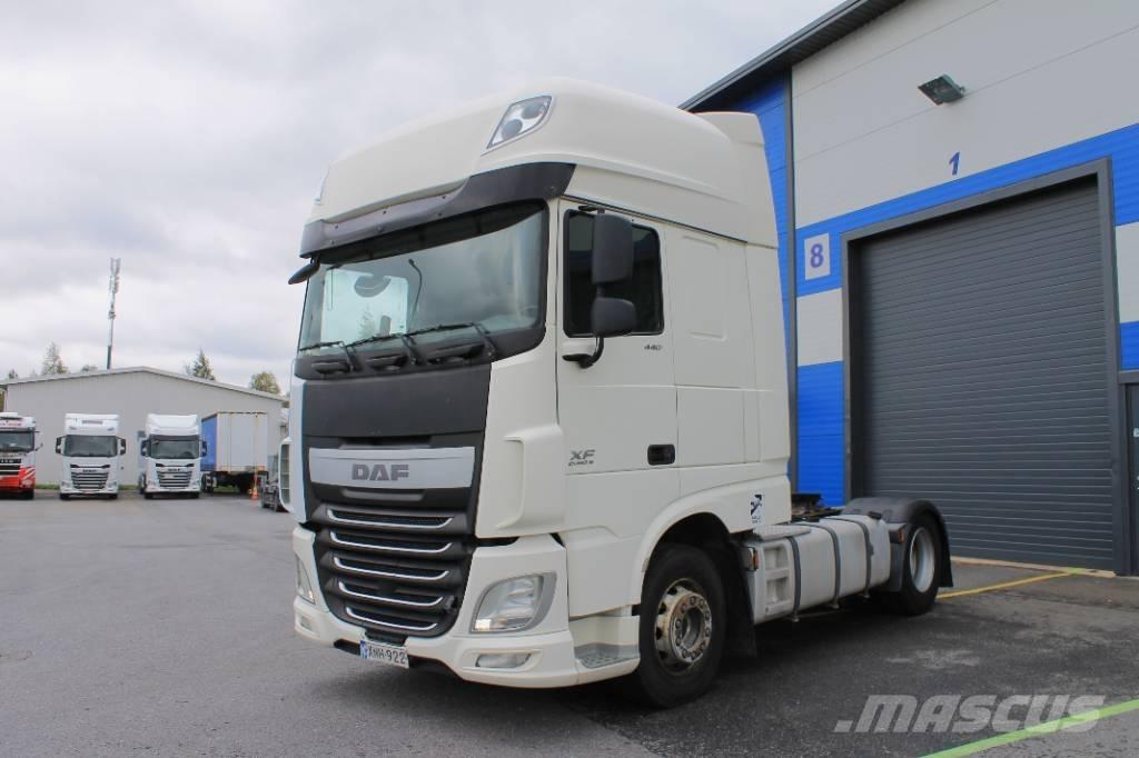 DAF XF 440 Naudoti vilkikai