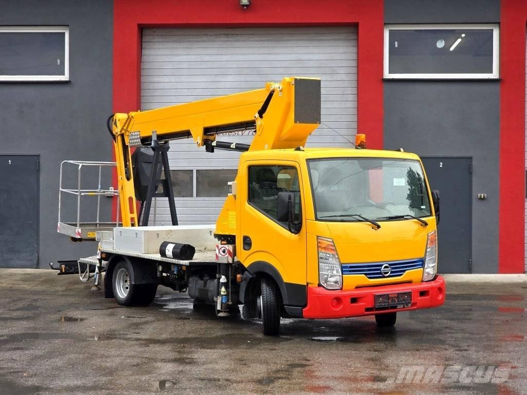 GSR B200TJ Ant vilkikų montuojamos kėlimo platformos