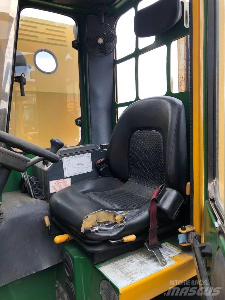 Combilift C 3000 Krautuvai su pakrovimu iš šonų