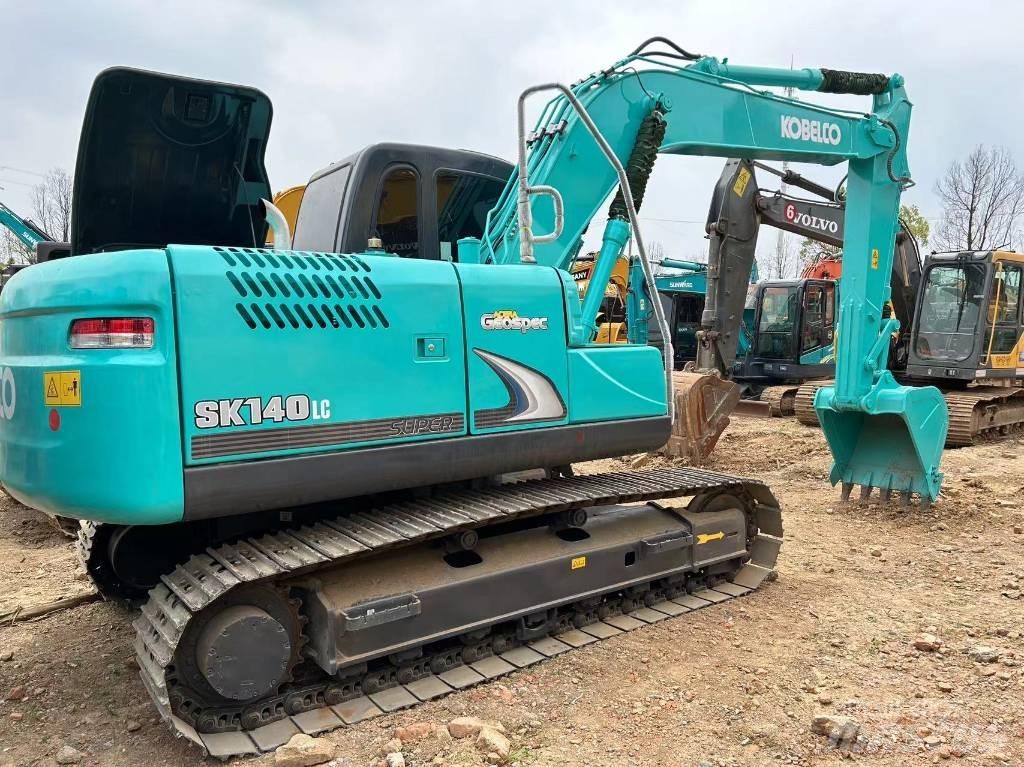 Kobelco SK140-8 Vikšriniai ekskavatoriai