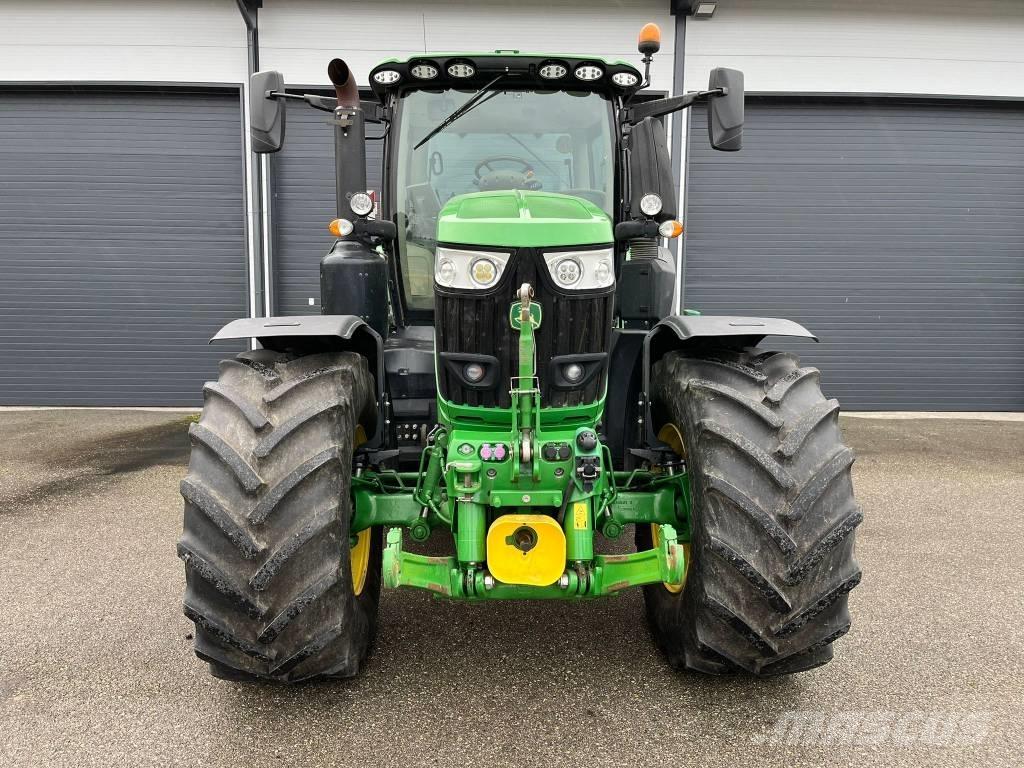 John Deere 6250 R Traktoriai