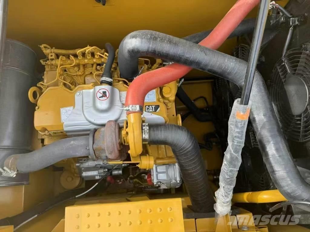 CAT 320GC Vikšriniai ekskavatoriai