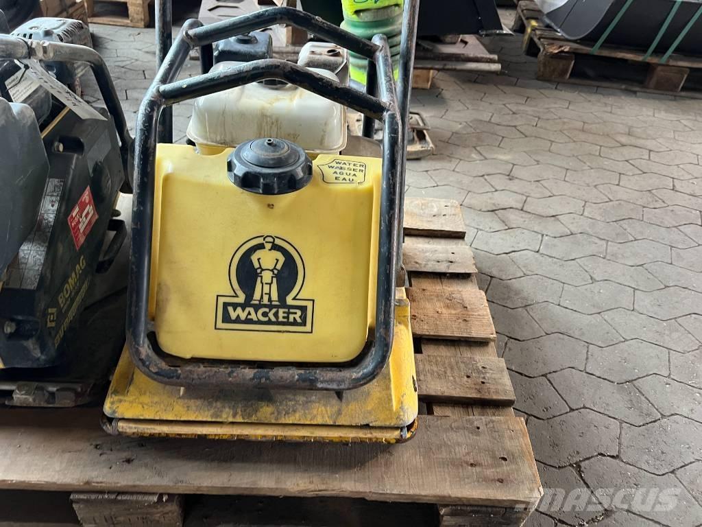 Bomag BVP 18/45 Vibratoriai