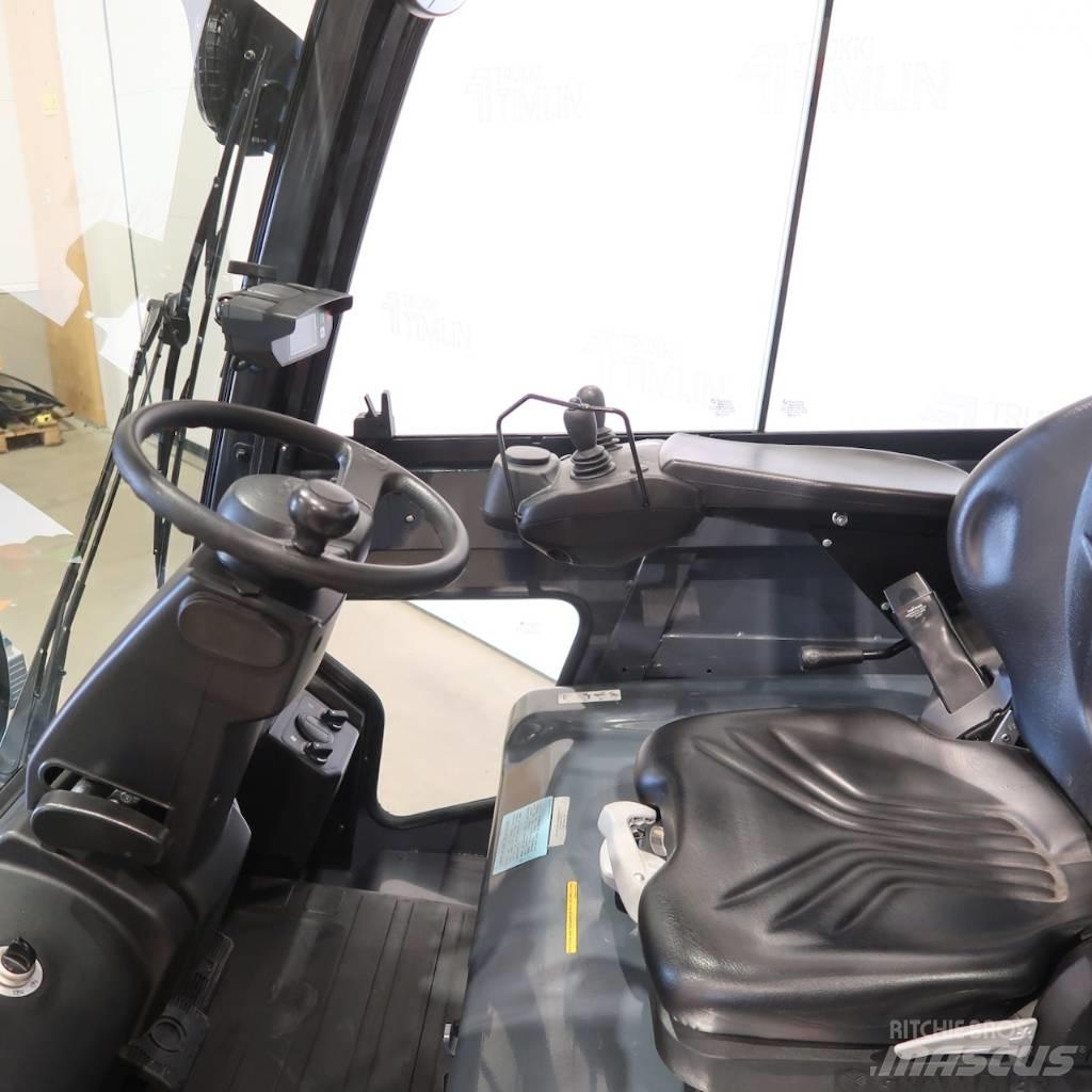 Toyota 8FBMT35 Elektriniai šakiniai krautuvai