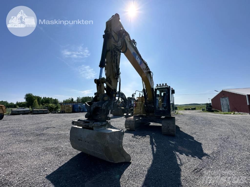 CAT 325 FL CR Vikšriniai ekskavatoriai