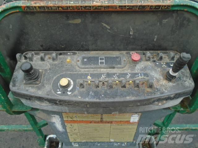 JLG 600 AJ Alkūniniai keltuvai