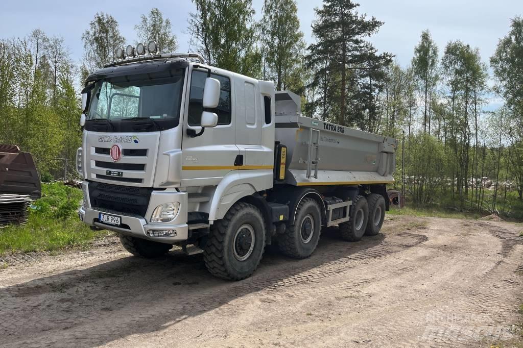 Tatra Tatra T 158/1 Savivarčių priekabų vilkikai