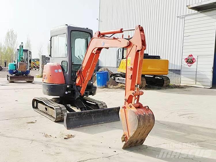 Hitachi ZX 30 Mini ekskavatoriai < 7 t