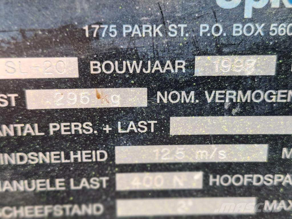 UpRight SL20 Žirkliniai keltuvai