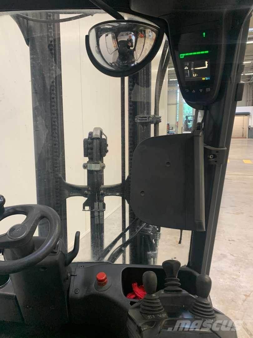 Linde E18L Elektriniai šakiniai krautuvai