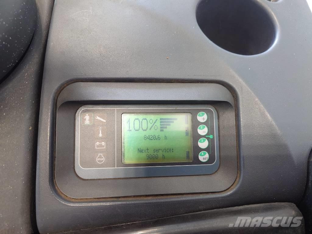 Linde T20SP/131 Žemų aukščių keltuvai su platforma