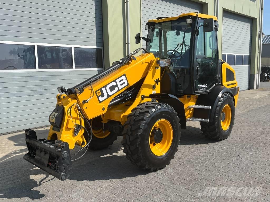 JCB TM 220 Teleskopiniai krautuvai žemės ūkiui