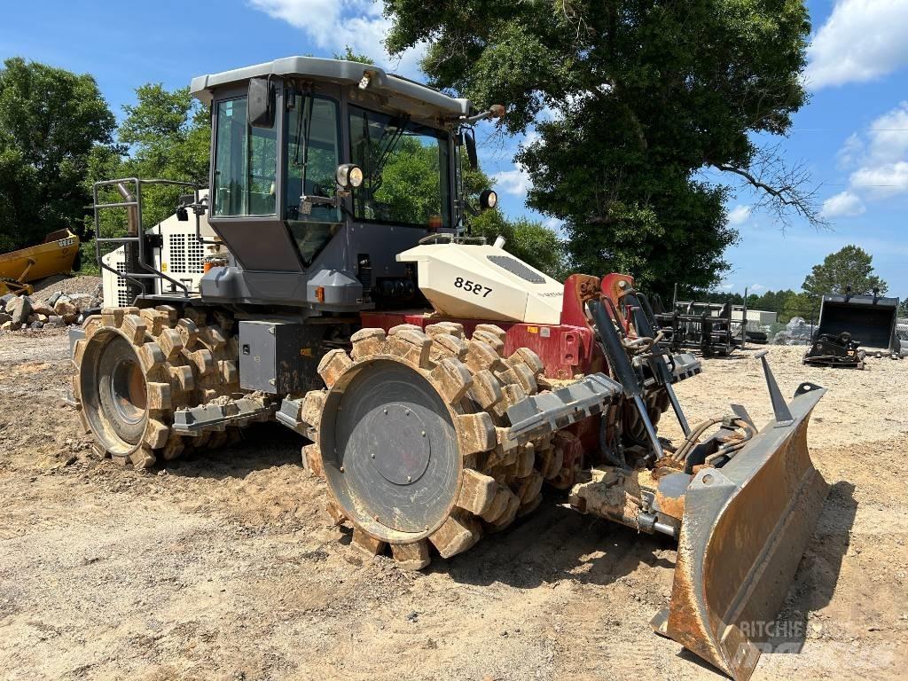 Dynapac CT 3000 Gruntiniai volai